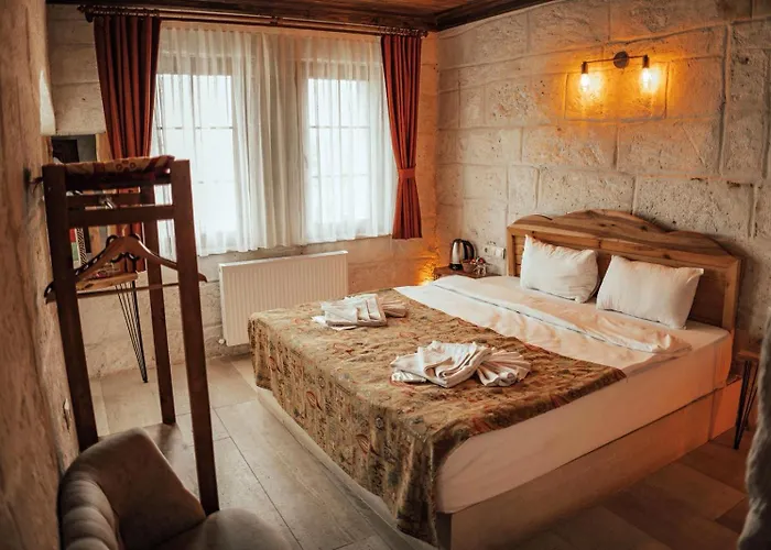 Cappadocia Snora Cave Hotel *